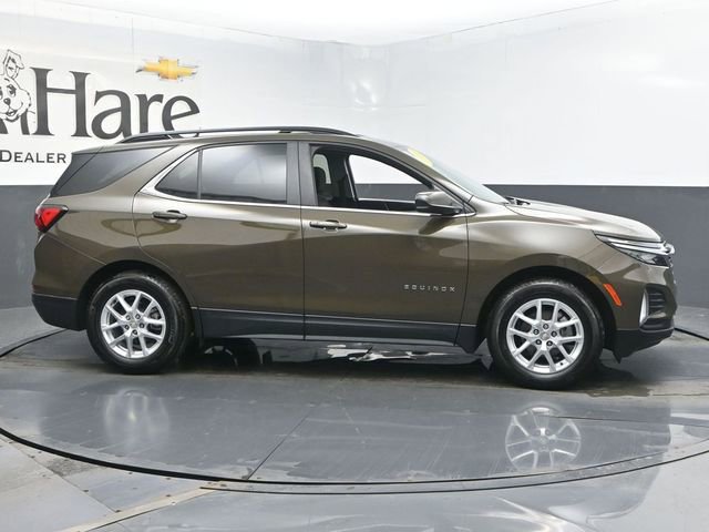 Used 2024 Chevrolet Equinox LT w/ LPO, Floor Liner Package image 1