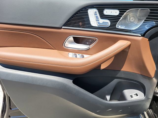 New 2025 Mercedes-Benz GLS 450 4MATIC image 19