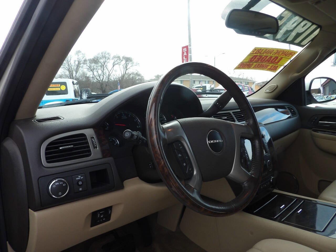 Used 2012 GMC Yukon Denali image 6