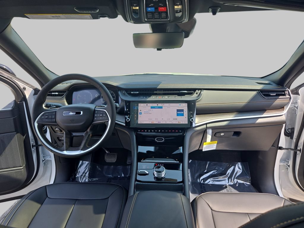 New 2026 Jeep Grand Cherokee Limited AWD/4WD image 9