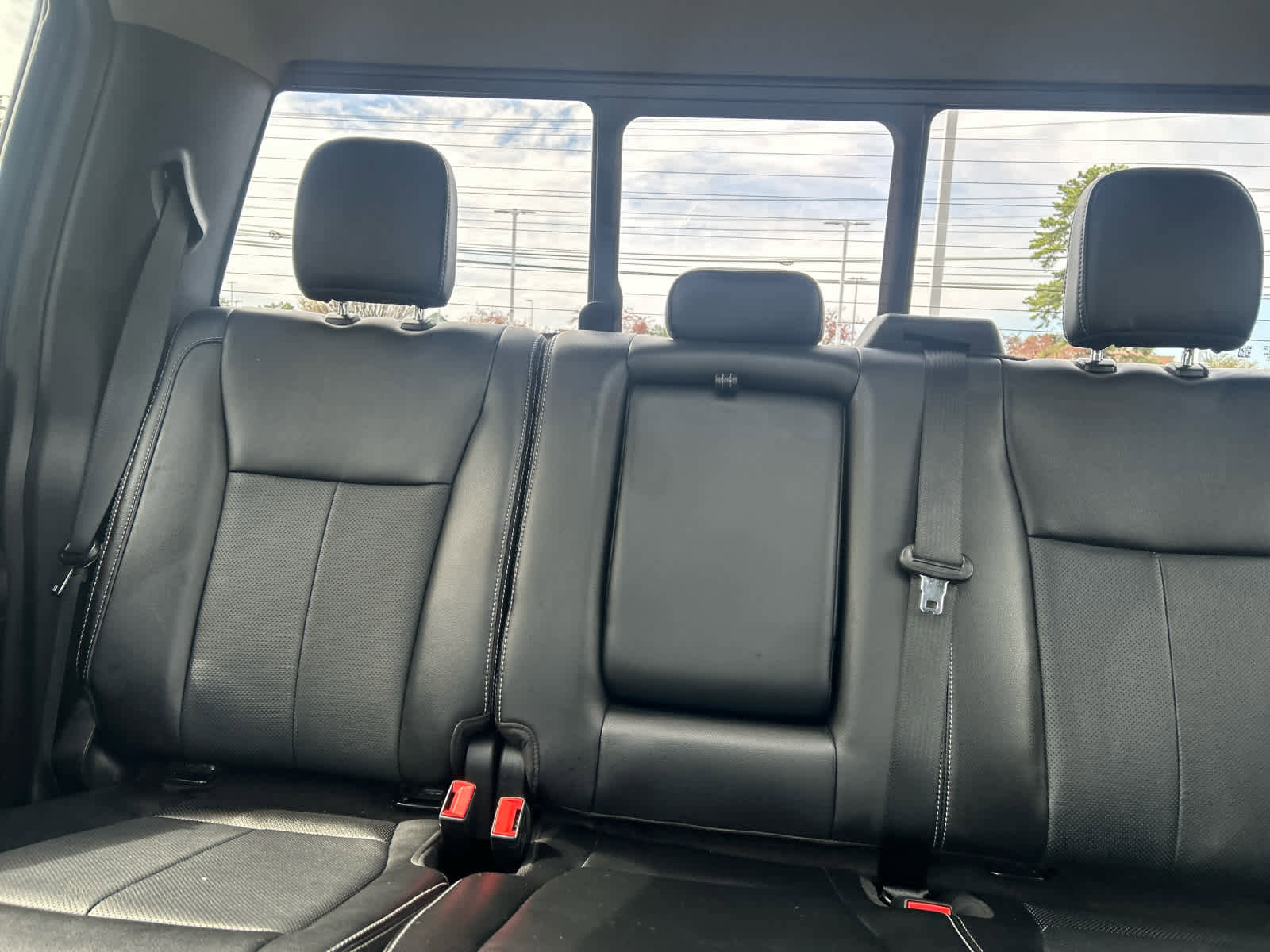 Used 2021 Ford F250 Lariat w/ Lariat Ultimate Package AWD/4WD image 21