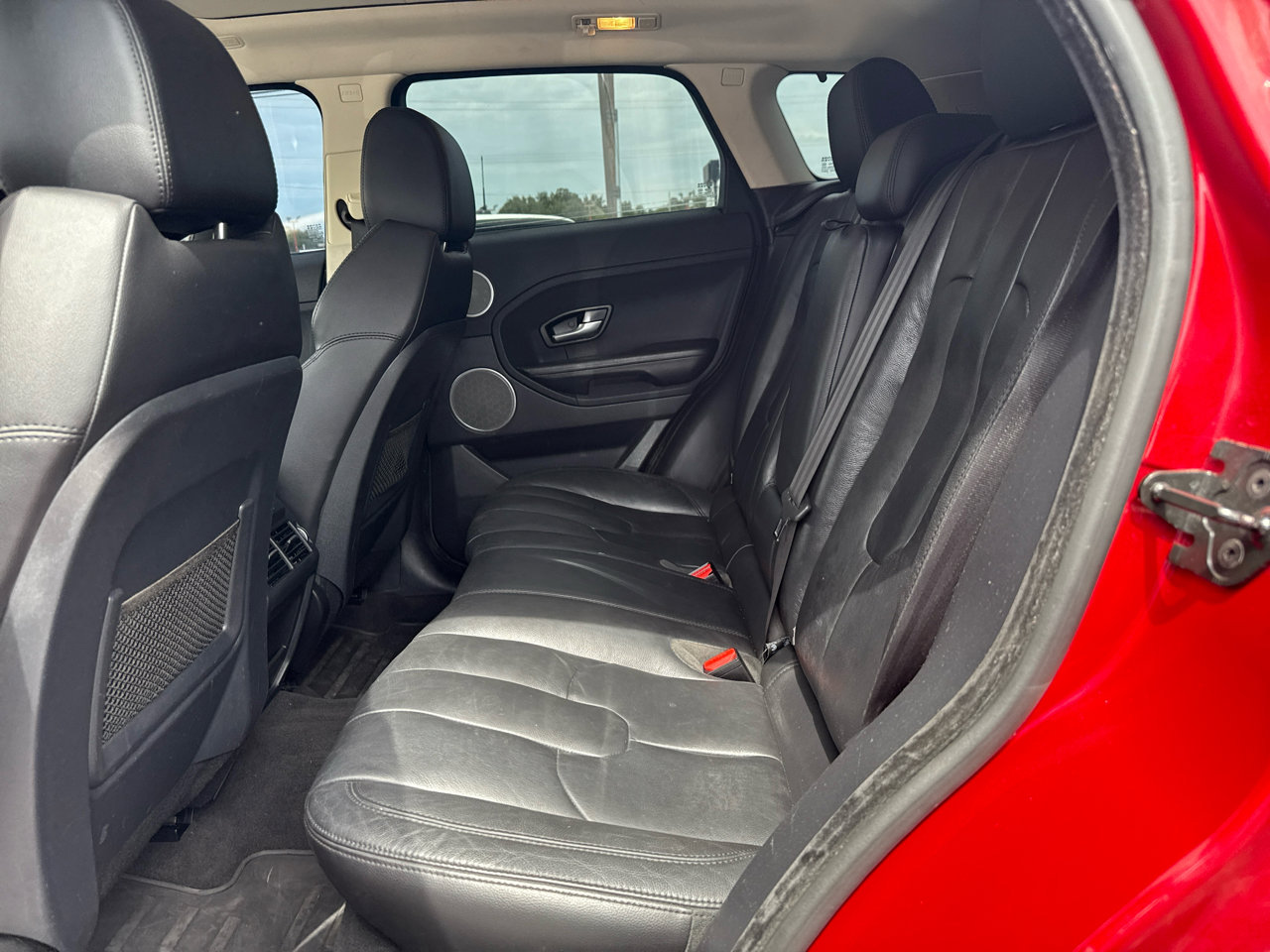 Used 2015 Land Rover Range Rover Evoque Pure Plus image 15