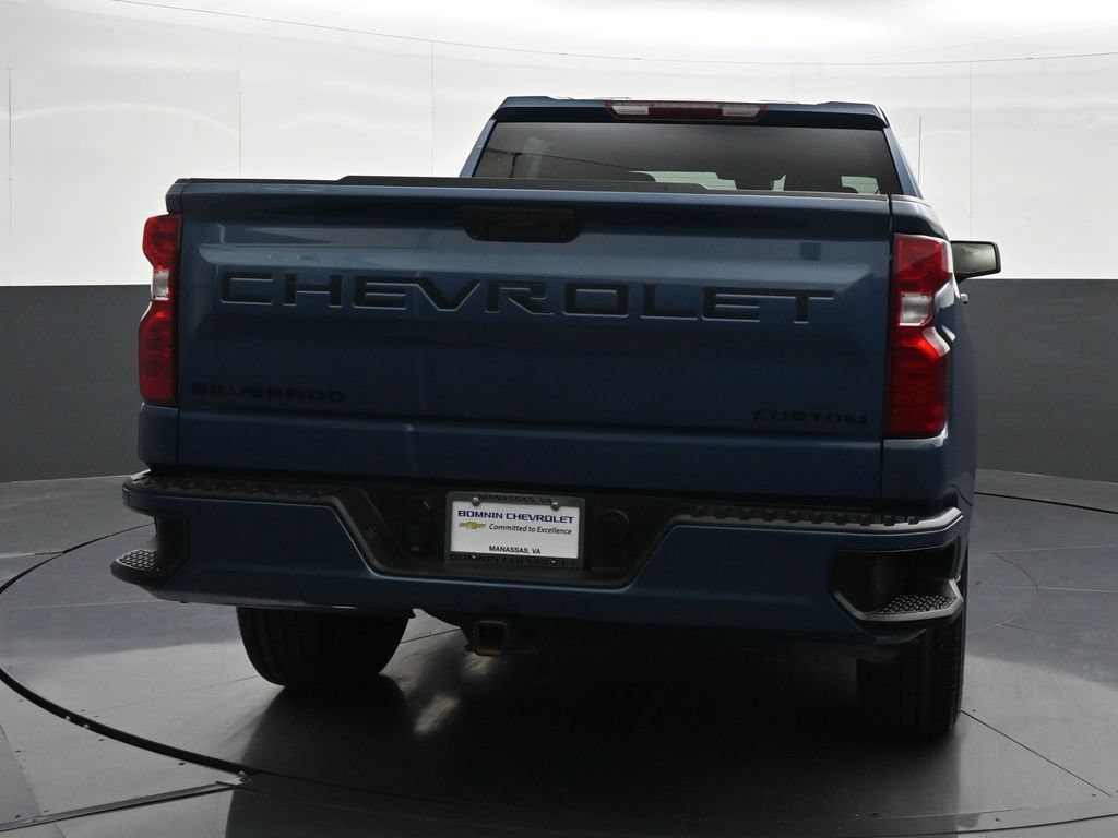 Certified 2024 Chevrolet Silverado 1500 Custom w/ Turbomax Blackout Package AWD/4WD image 4