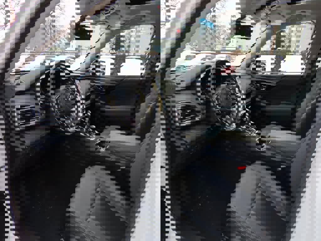 Used 2020 Subaru Outback Onyx Edition XT image 2