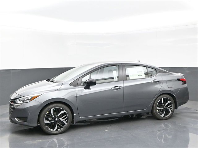 New 2025 Nissan Versa SR w/ Trunk Package image 2