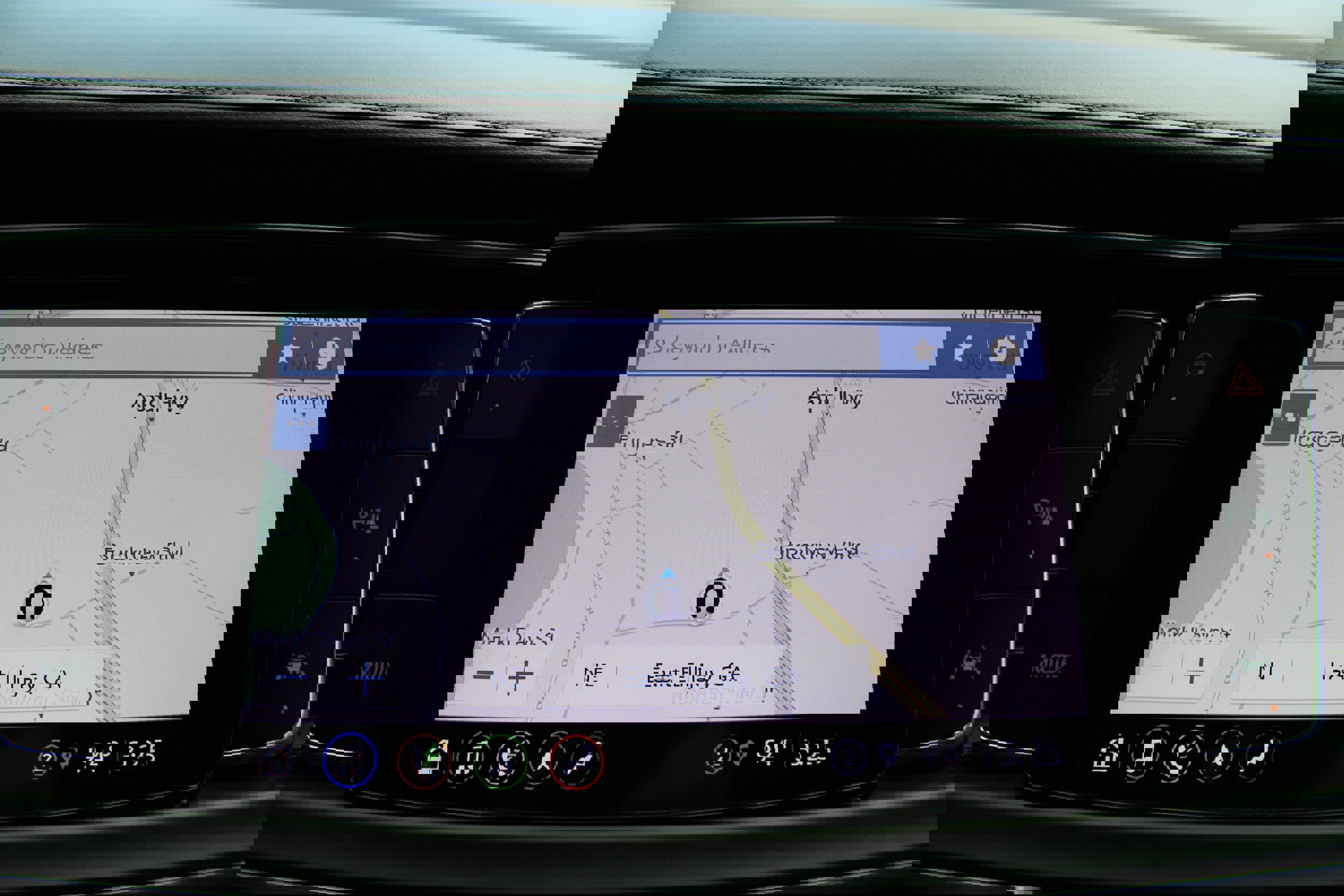 Used 2022 Buick Enclave Avenir w/ Avenir Technology Package image 31