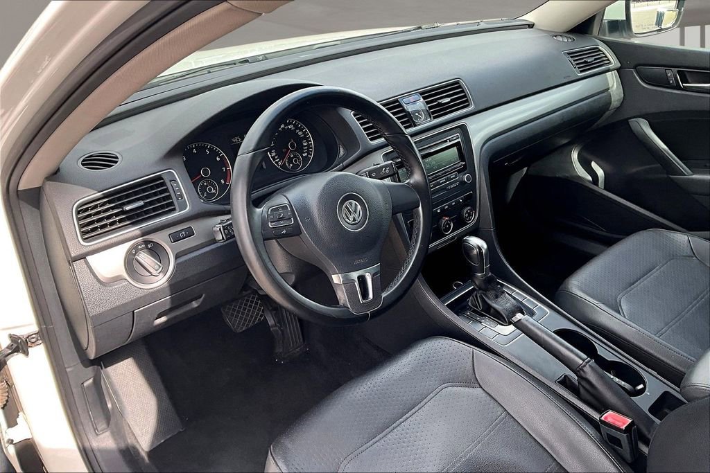 Used 2015 Volkswagen Passat 1.8T image 13