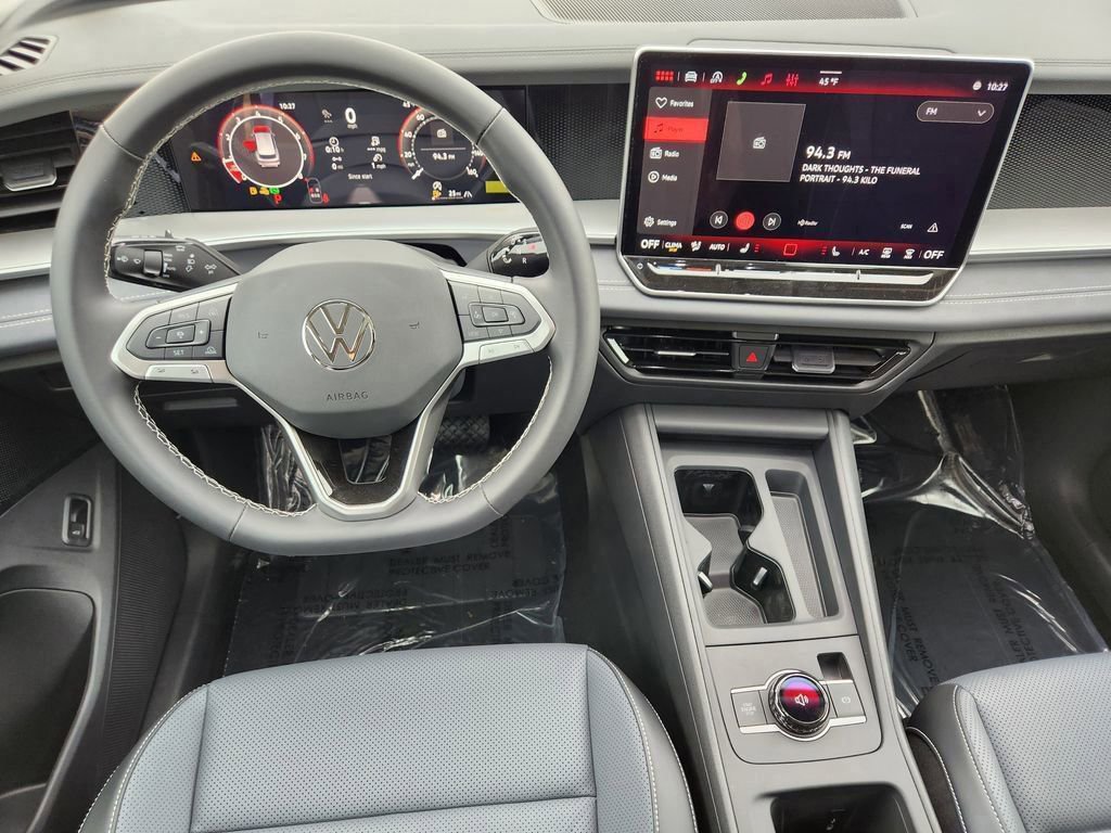 New 2026 Volkswagen Tiguan SE image 3