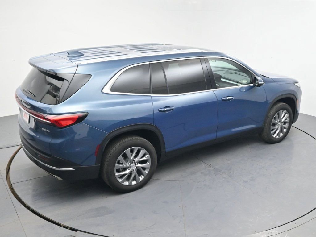 Used 2025 Buick Enclave Preferred AWD/4WD image 5