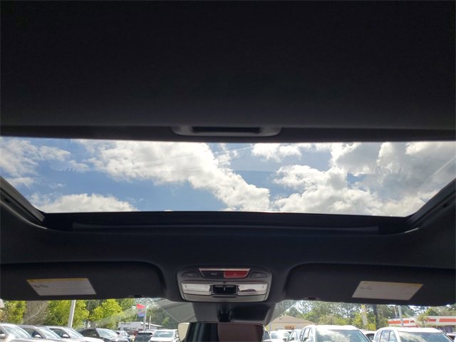 New 2025 Kia Telluride SX w/ SX Captain's Chair Package image 24