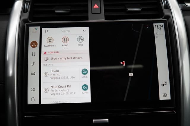 Used 2024 Land Rover Discovery S image 73