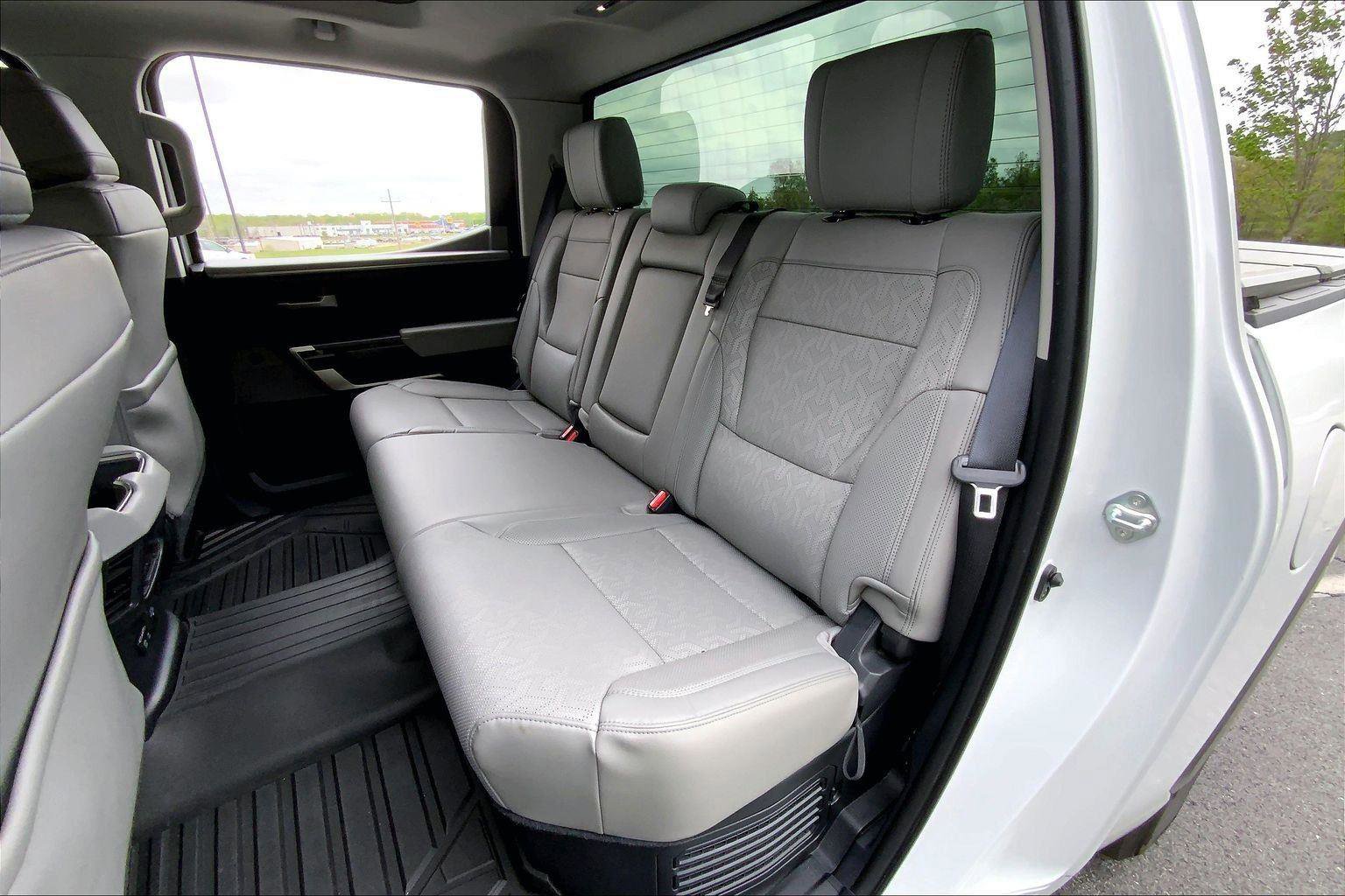 Used 2024 Toyota Tundra Limited AWD/4WD image 25