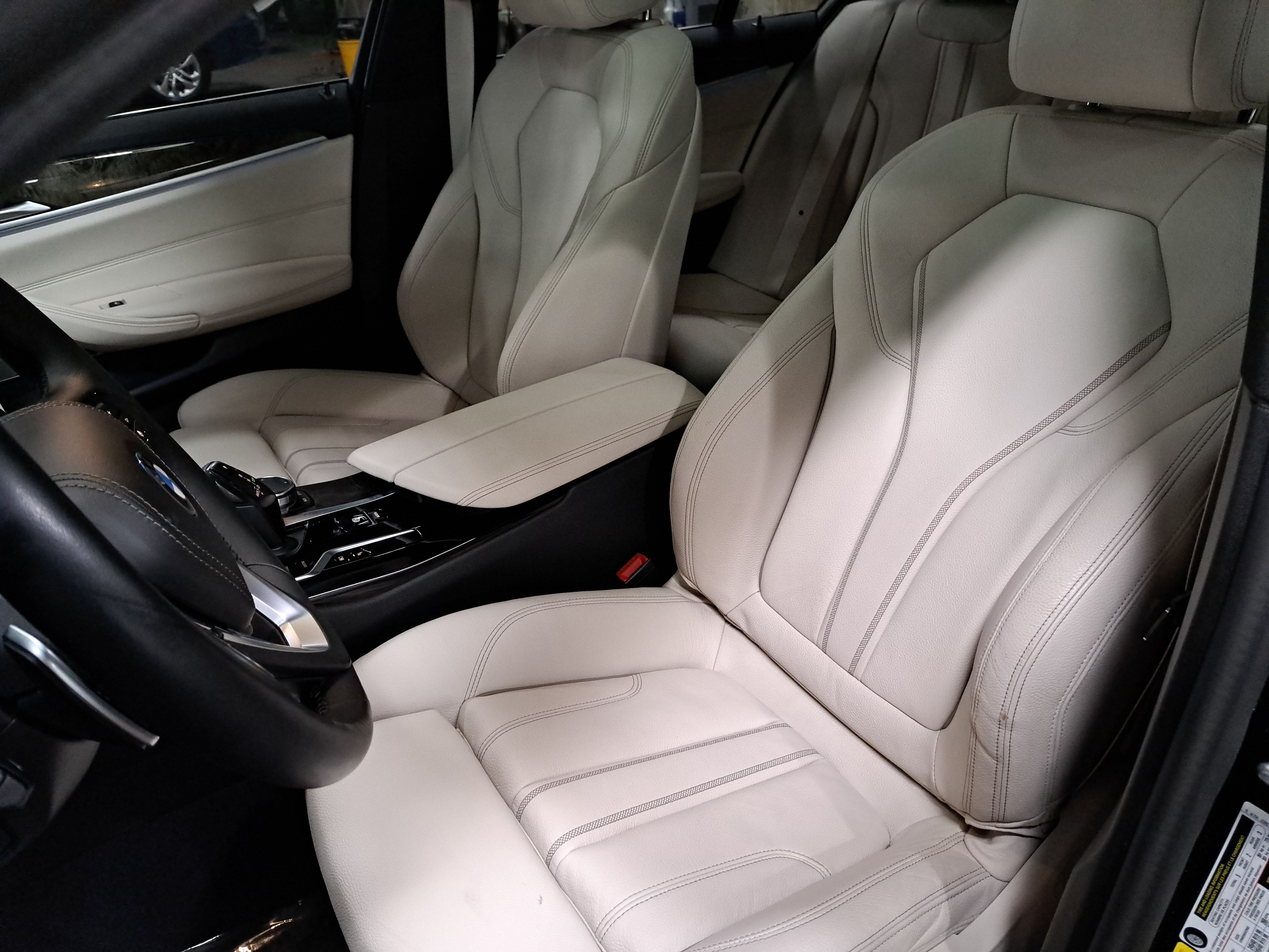 Used 2023 BMW 530e xDrive w/ Premium Package AWD/4WD image 15