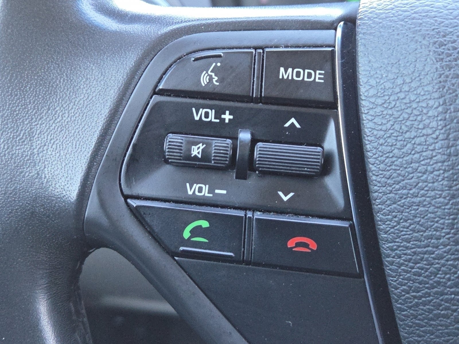 Used 2016 Hyundai Sonata Limited w/ Option Group 02 image 32