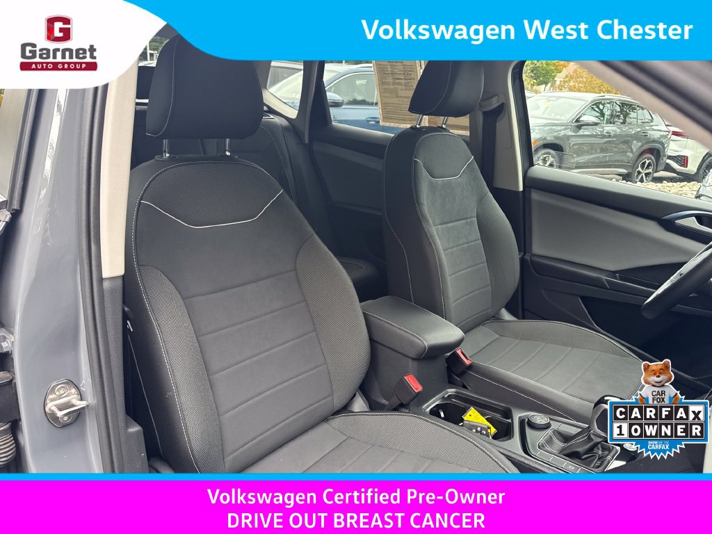 Used 2023 Volkswagen Taos SE w/ Panoramic Sunroof Package AWD/4WD image 32