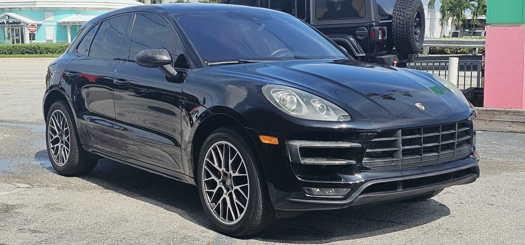 Used 2015 Porsche Macan Turbo AWD/4WD image 7