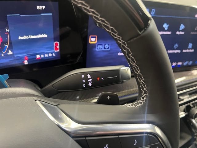 New 2026 Chevrolet Traverse High Country AWD/4WD image 12