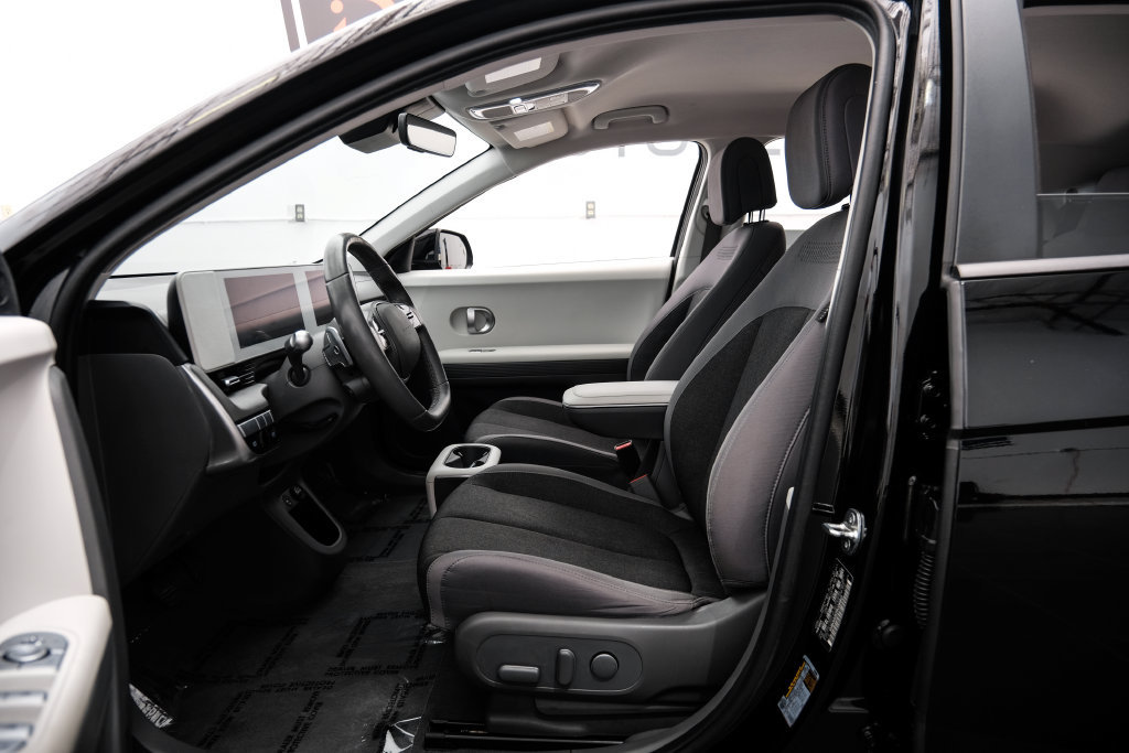 Used 2024 Hyundai Ioniq 5 SEL RWD image 4
