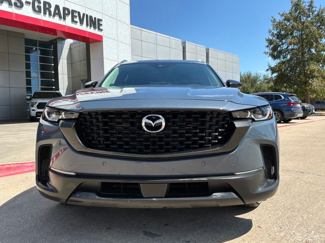 Used 2026 MAZDA CX-50 AWD 2.5 S w/ Premium Package image 3