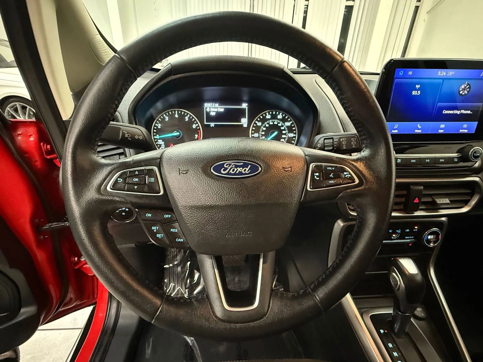 Used 2020 Ford EcoSport SE FWD image 25