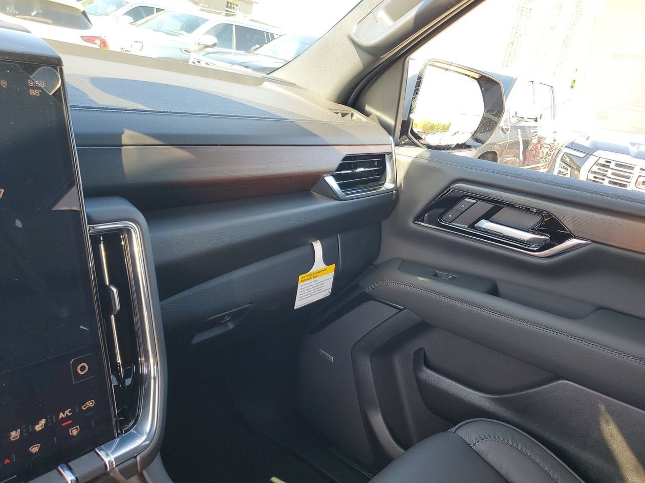 New 2026 GMC Yukon XL Denali RWD image 25