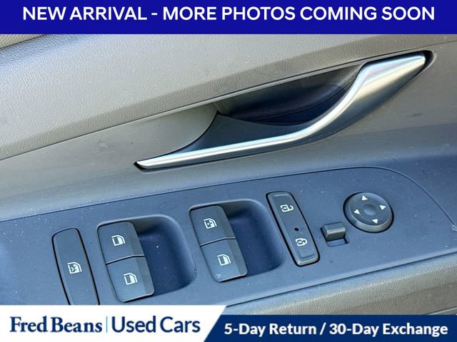 Used 2022 Hyundai Elantra SEL w/ Cargo Package image 7