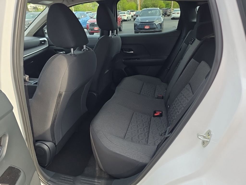 Used 2026 Nissan Kicks SV w/ Cold Weather Package AWD/4WD image 12