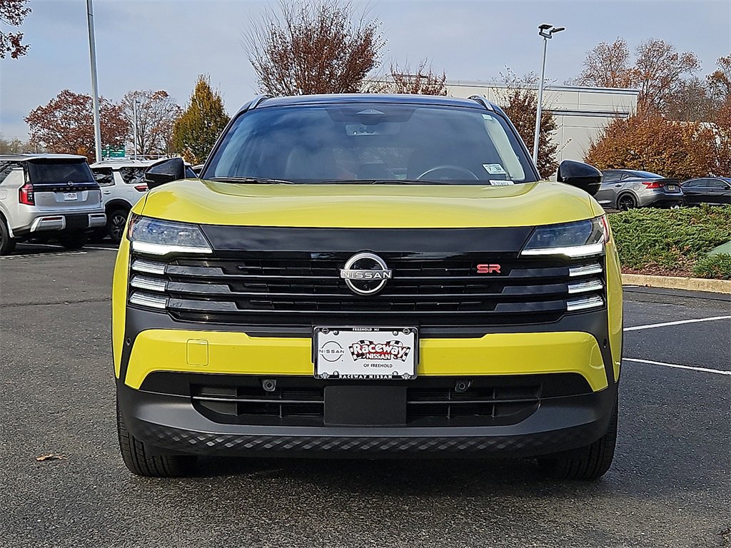 Certified 2025 Nissan Kicks SR w/ Illumination Package image 3