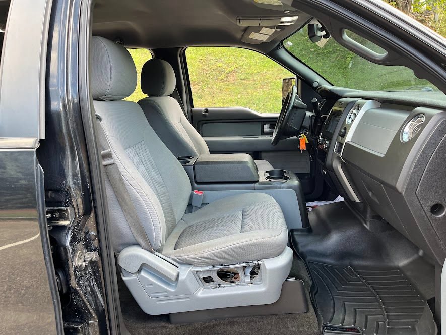 Used 2013 Ford F150 XLT w/ Luxury Equipment Group AWD/4WD image 36