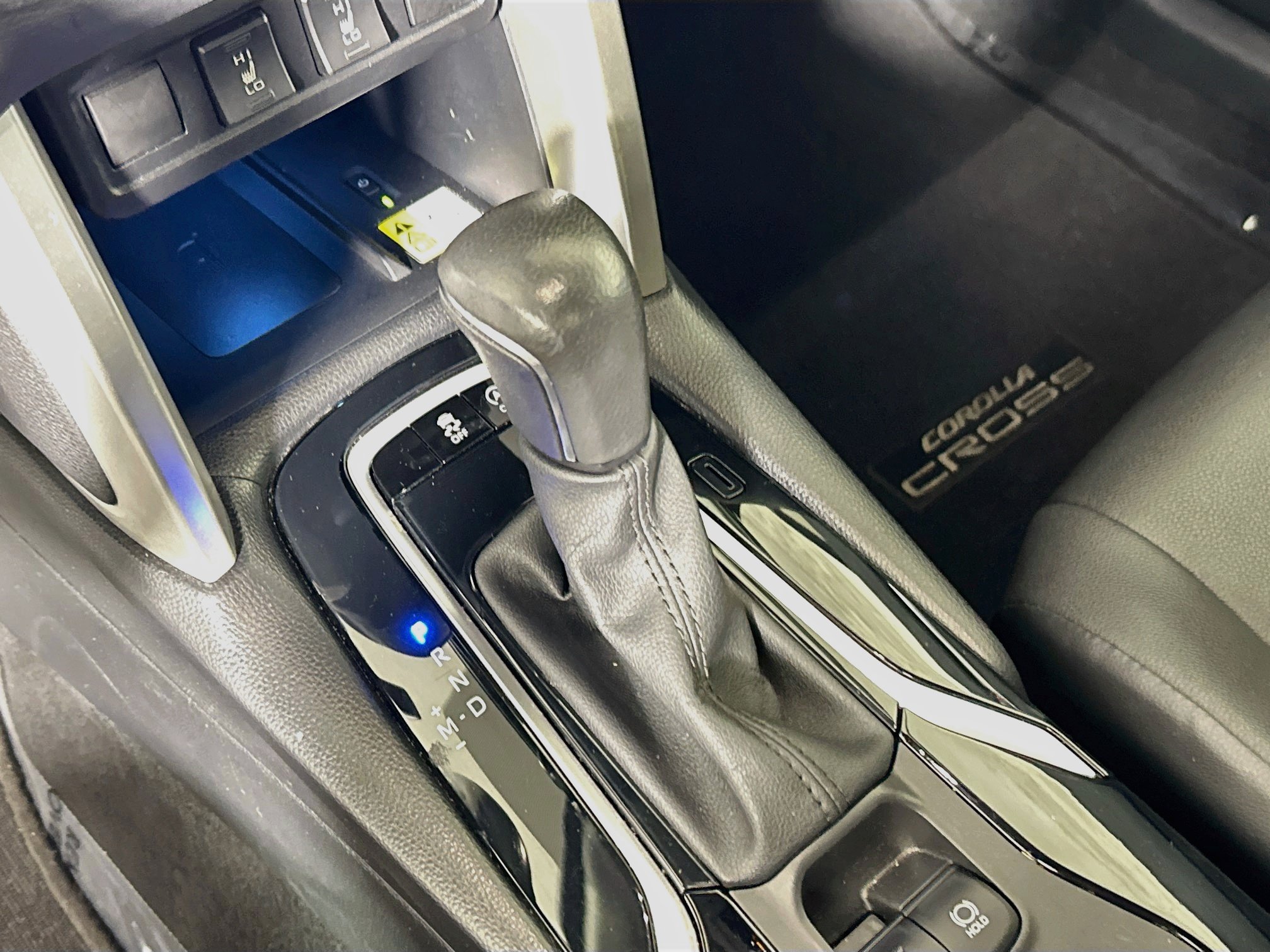 Certified 2023 Toyota Corolla Cross XLE w/ Convenience Package FWD image 21