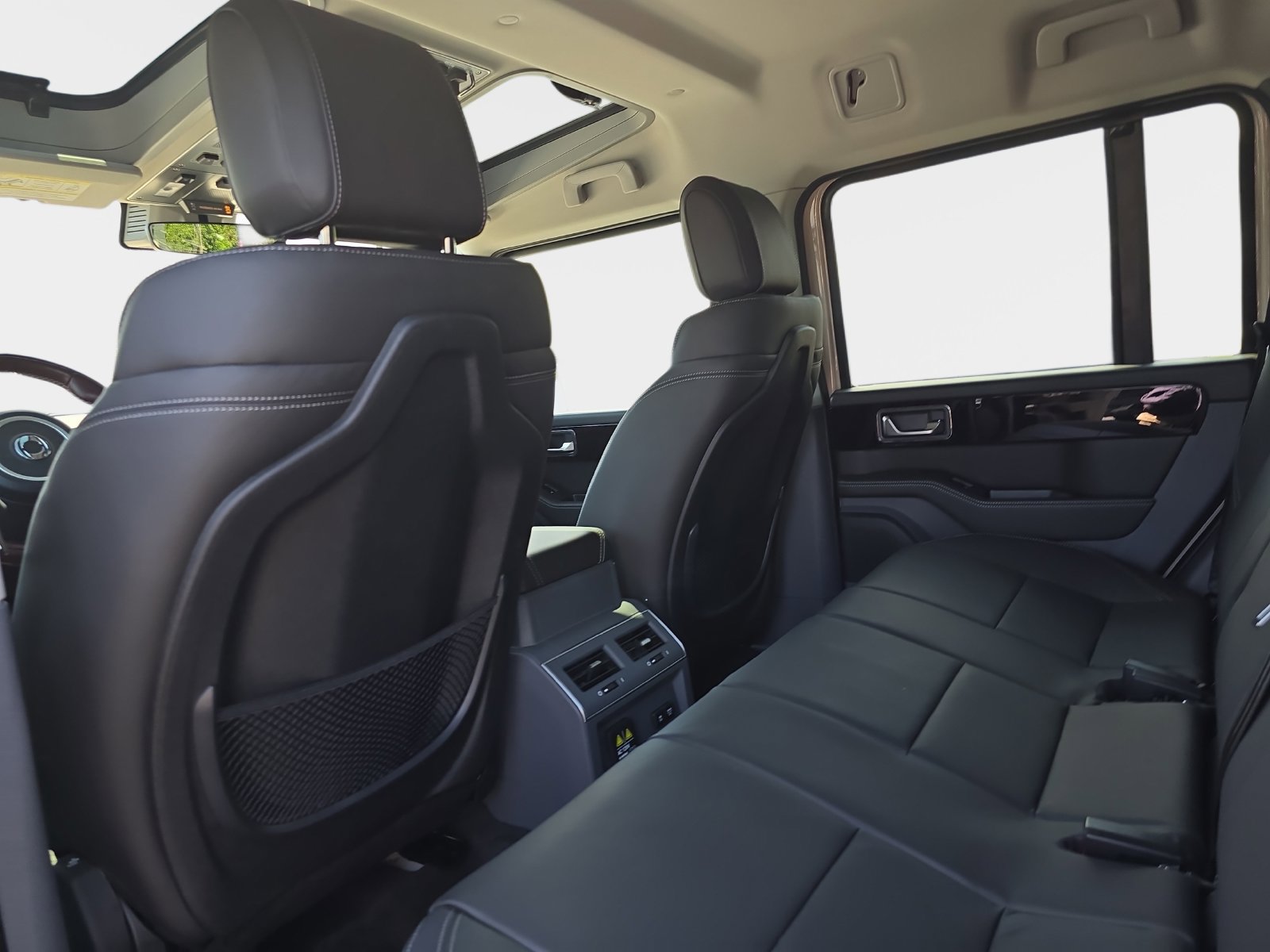 New 2026 INEOS Grenadier Station Wagon AWD/4WD image 10