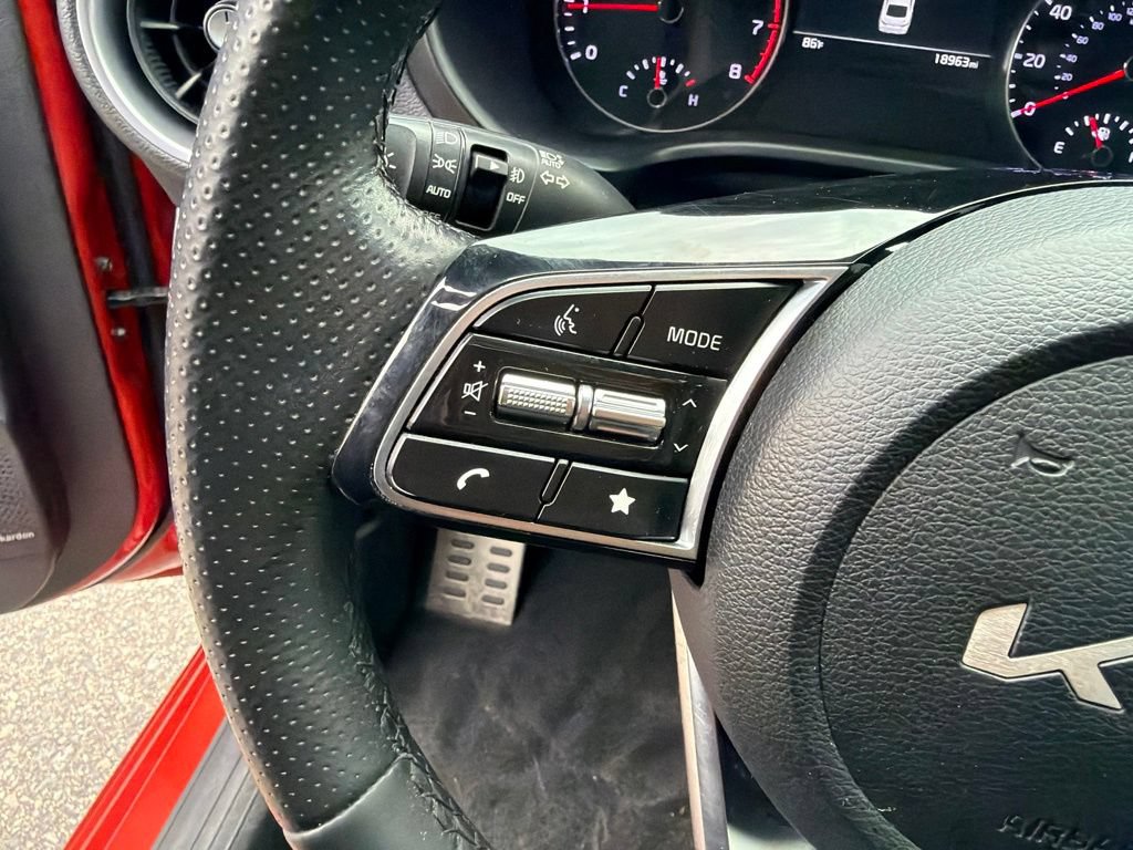 Certified 2023 Kia Forte GT-Line w/ GT-Line Premium Package FWD image 17