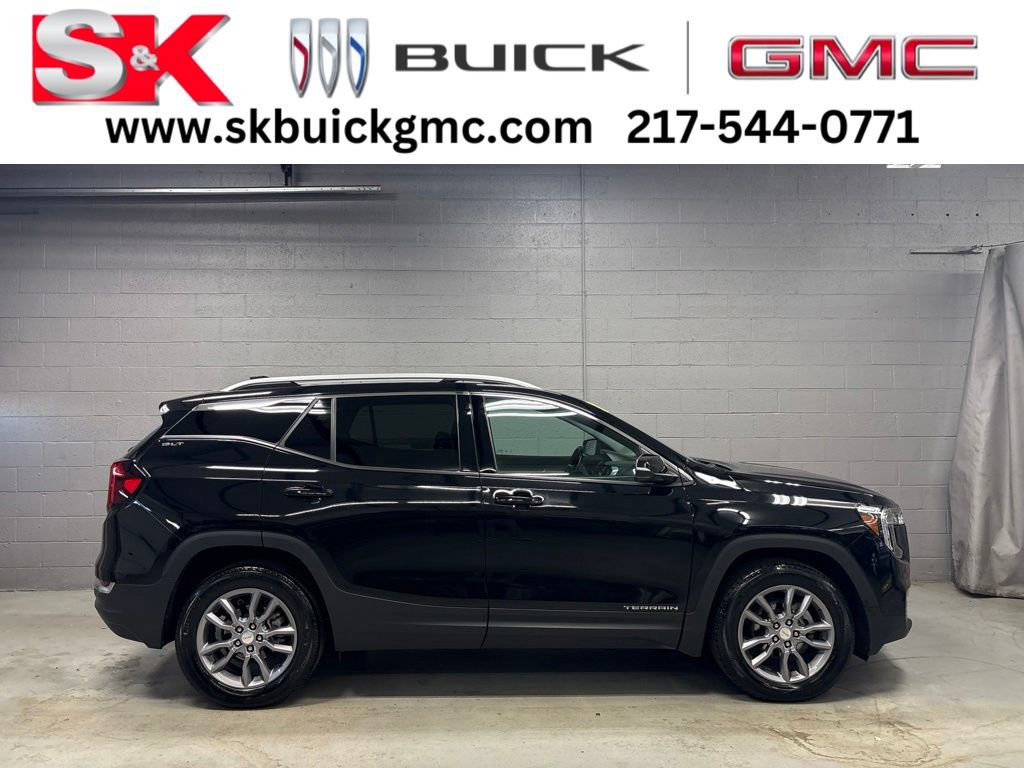 Used 2024 GMC Terrain SLT w/ LPO, Floor Liner Package