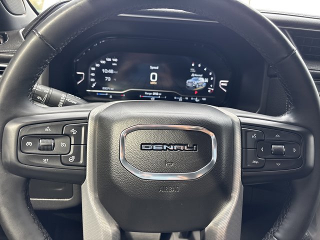 Used 2023 GMC Yukon XL Denali image 34