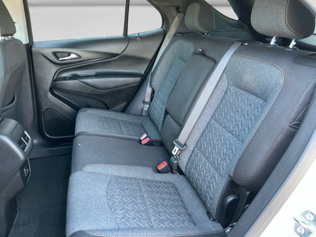 Used 2024 Chevrolet Equinox LT AWD/4WD image 14