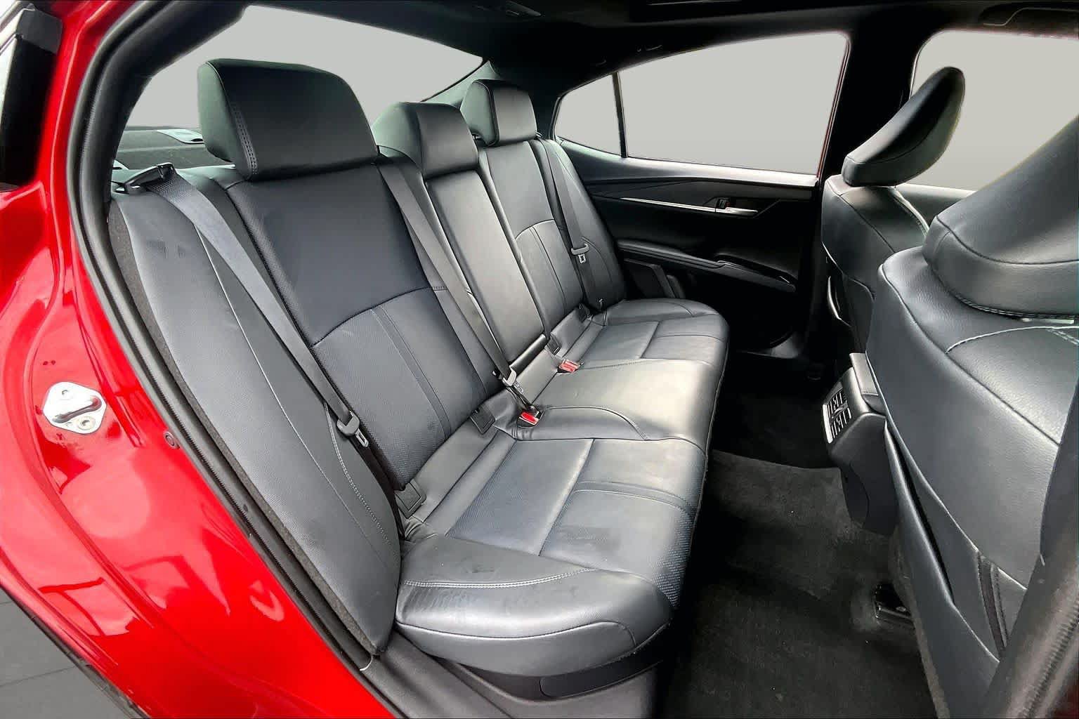 Used 2026 Toyota Camry XSE FWD image 21