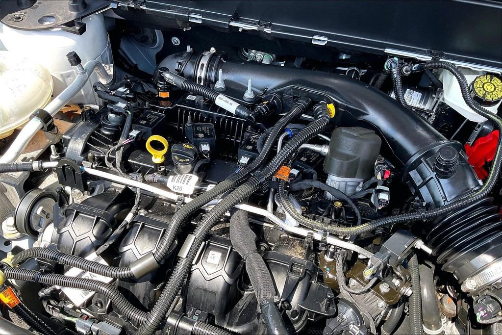 Used 2022 Ford Maverick Lariat w/ Lariat Luxury Package FWD image 32