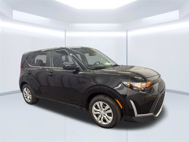 Certified 2023 Kia Soul LX FWD image 8