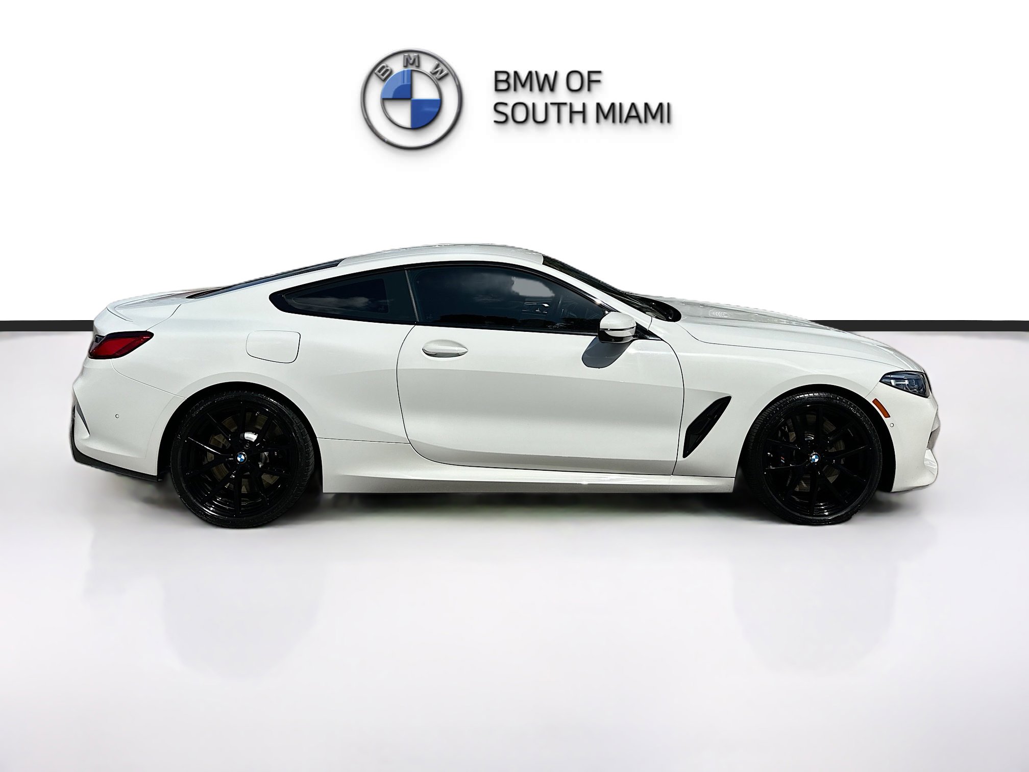 Used 2022 BMW M850i xDrive Coupe image 8
