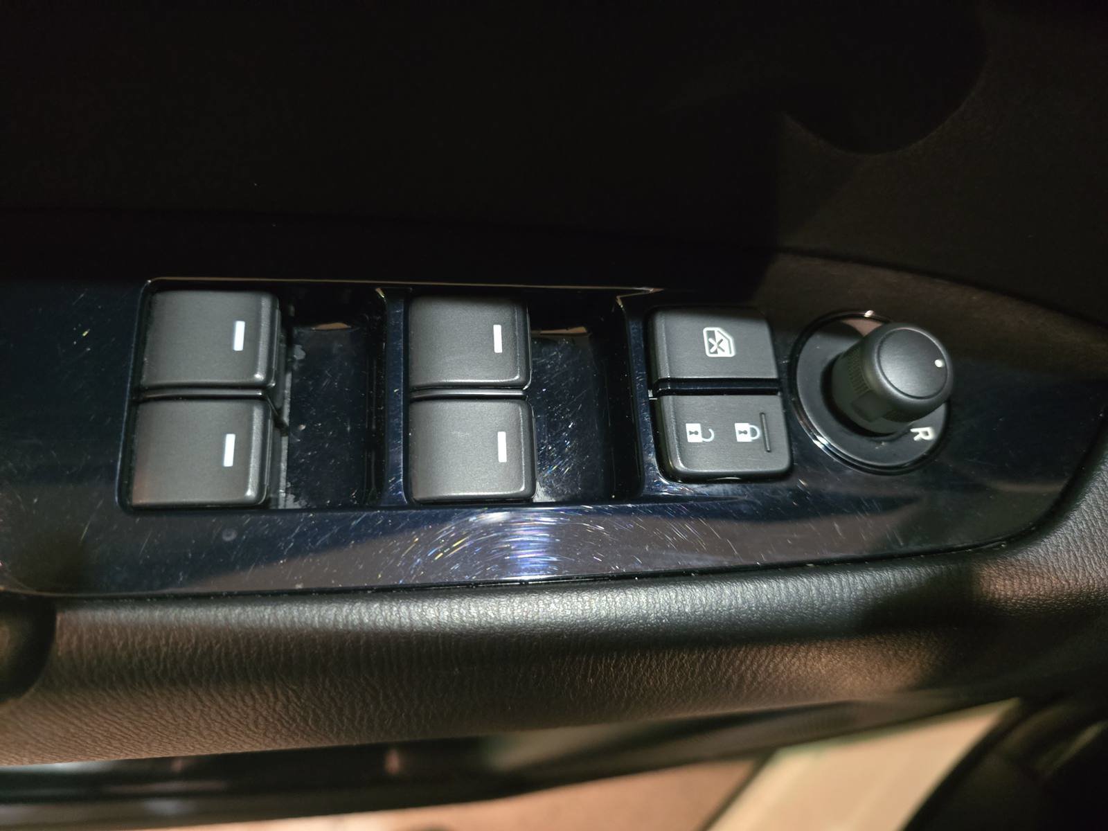Used 2018 MAZDA CX-5 Touring FWD image 26