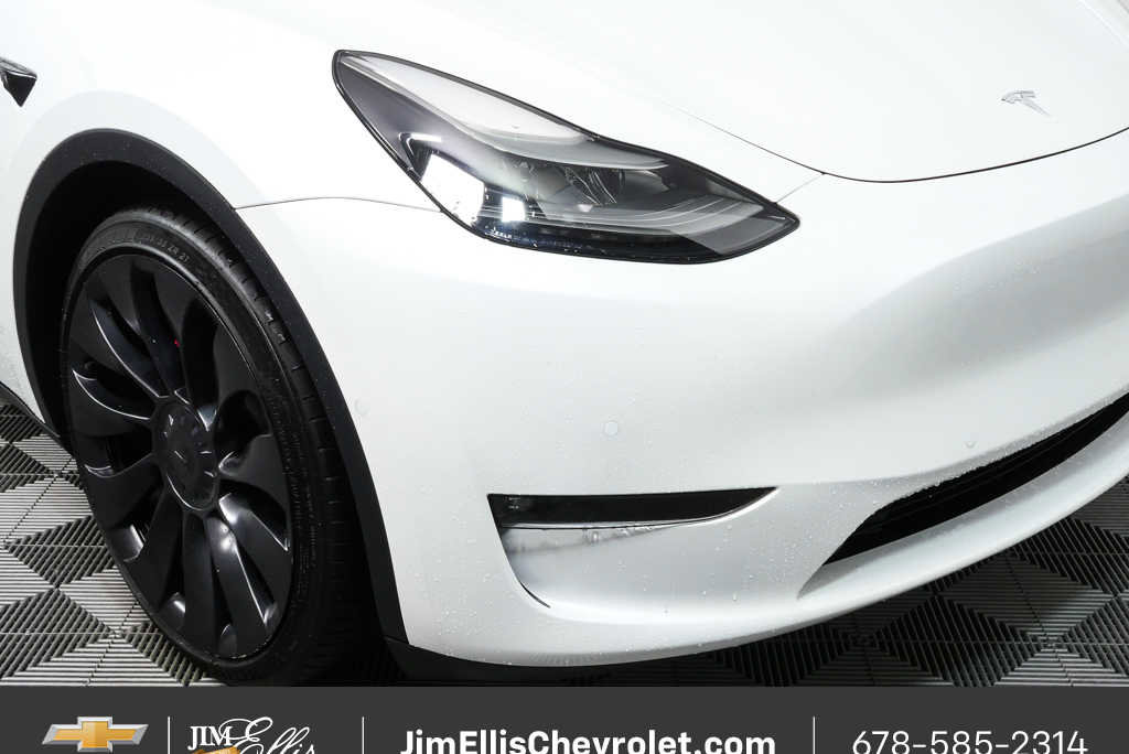 Used 2022 Tesla Model Y Performance image 33