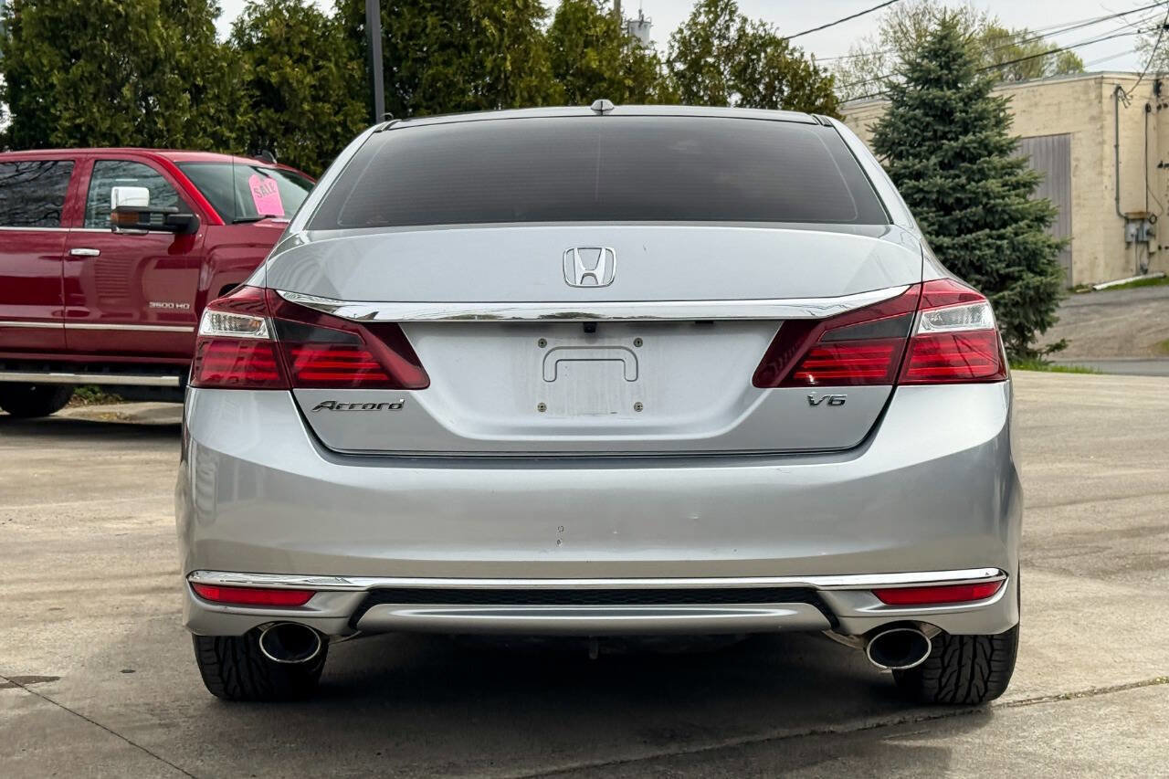 Used 2017 Honda Accord EX-L image 4