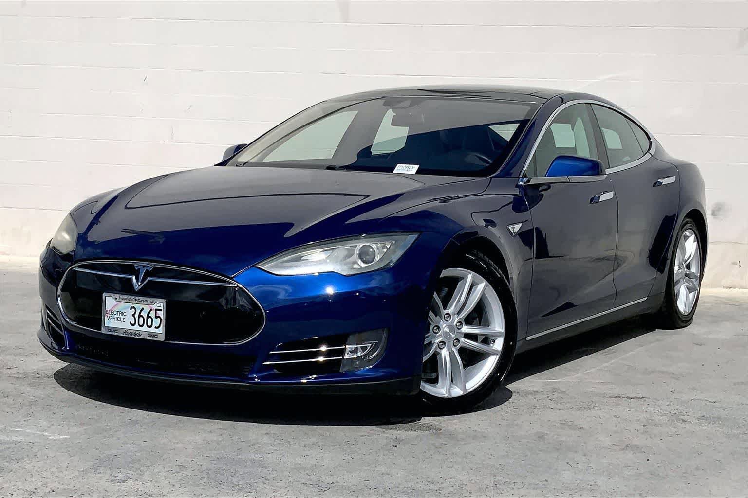 Used 2015 Tesla Model S 70D