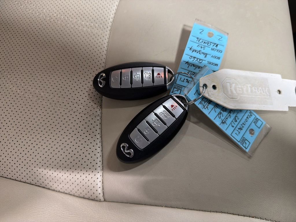 Used 2019 INFINITI QX60 Luxe w/ Essential Package image 29