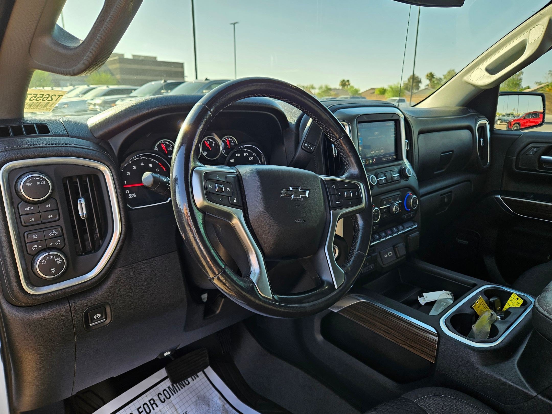 Certified 2022 Chevrolet Silverado 1500 LT Trail Boss w/ Convenience Package II AWD/4WD image 15