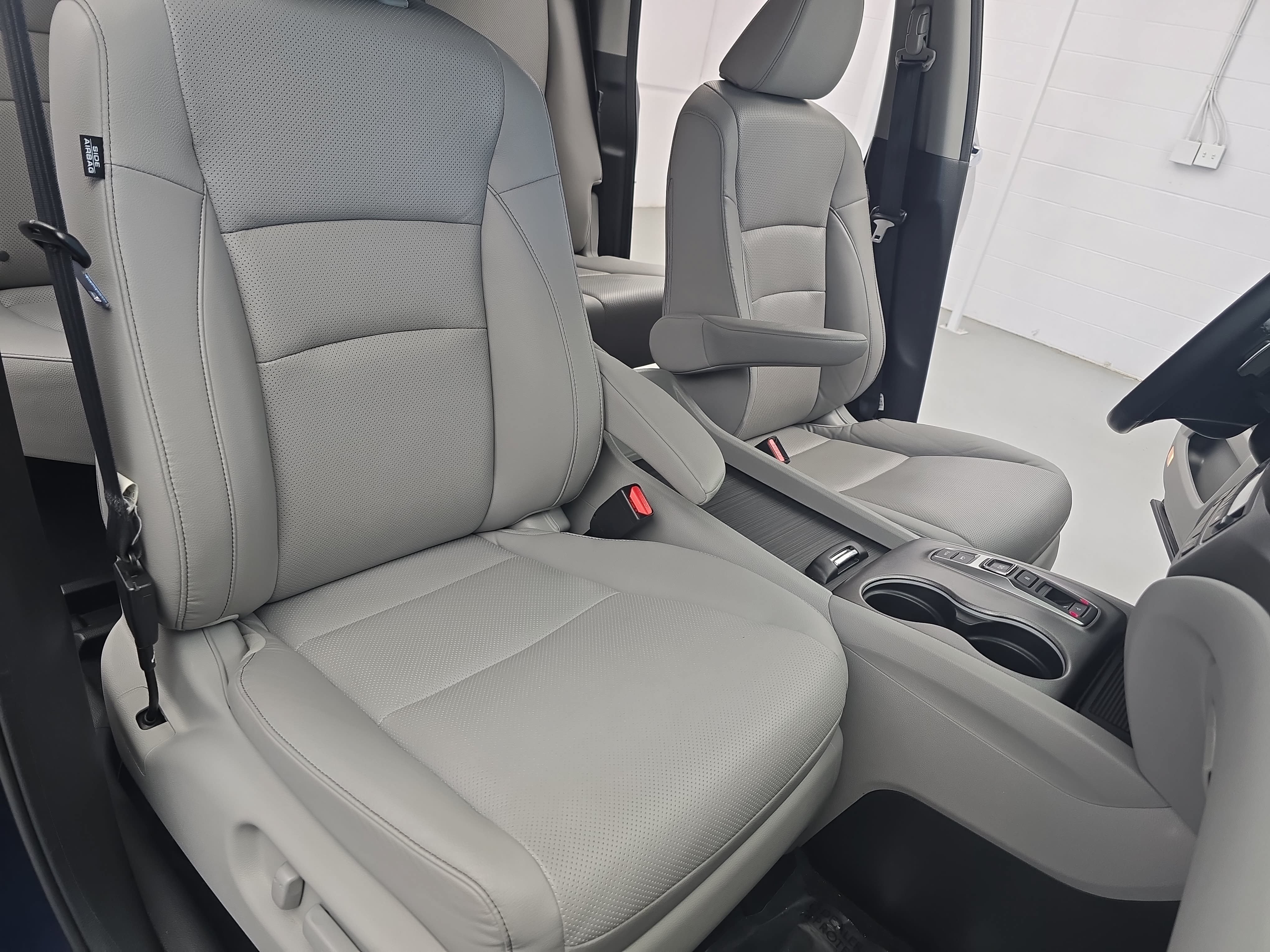 Used 2023 Honda Ridgeline RTL-E image 10
