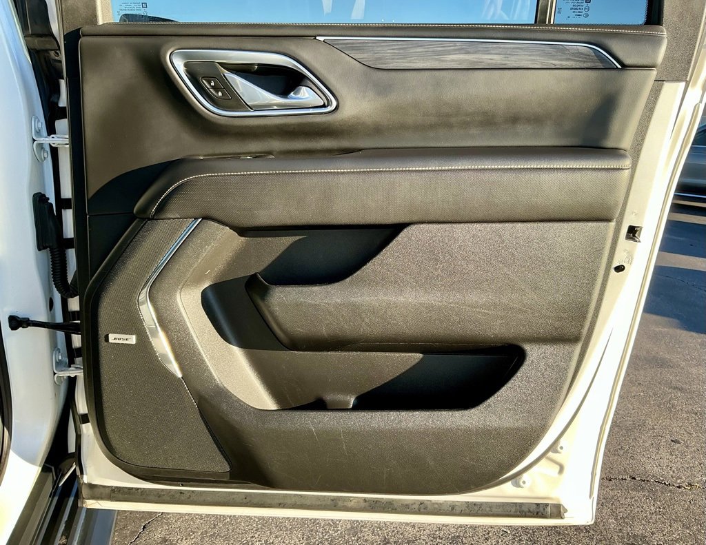 Used 2021 GMC Yukon XL SLT w/ SLT Luxury Plus Package image 24