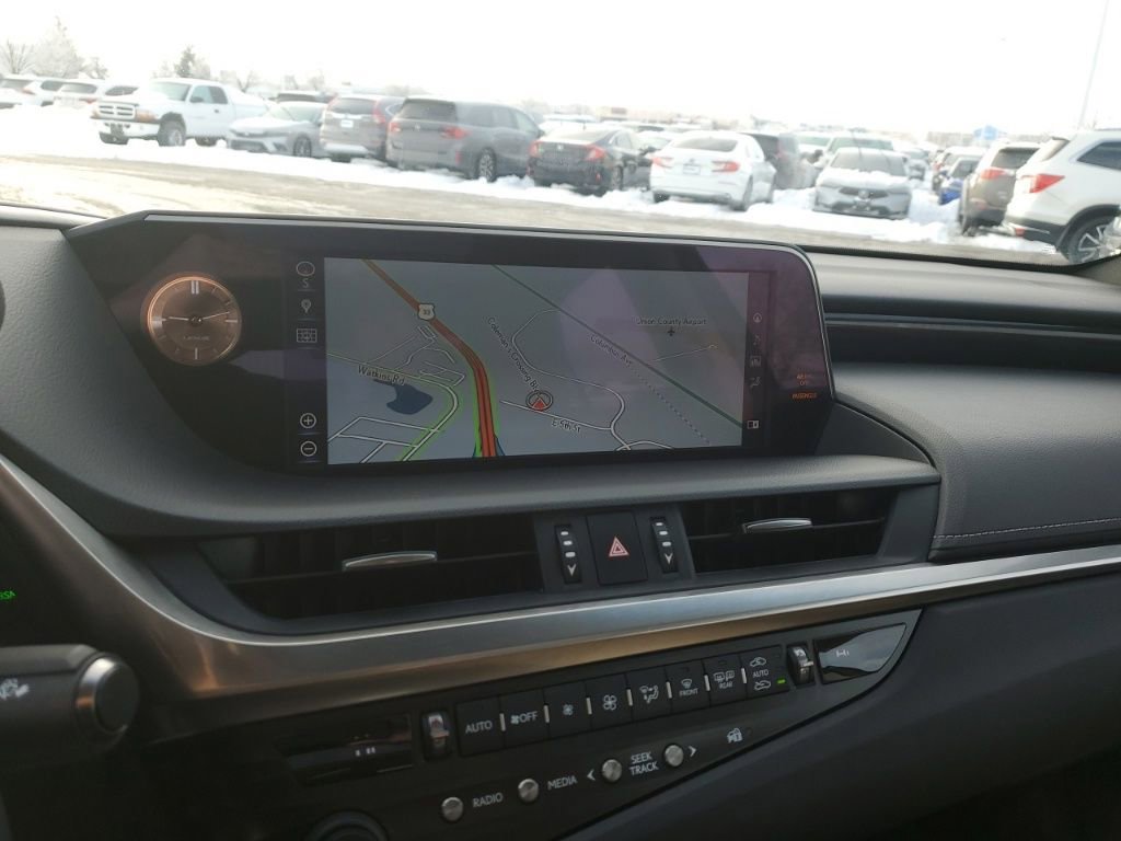 Used 2019 Lexus ES 350 Luxury image 19