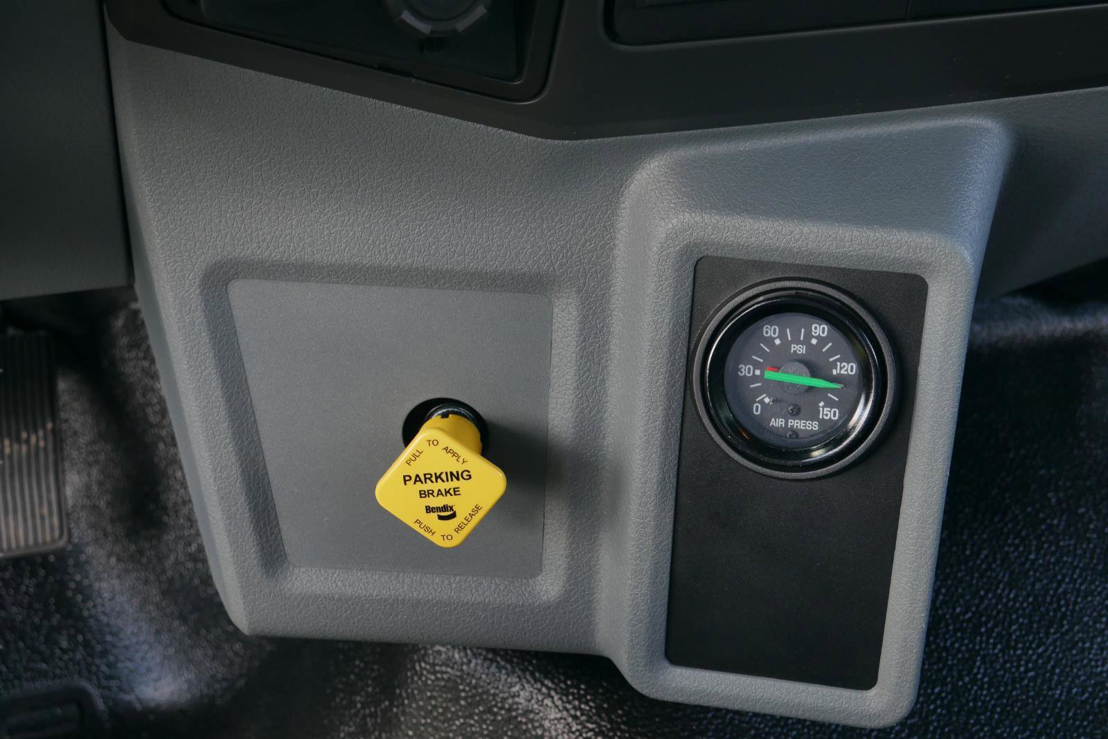 New 2025 Ford F750 2WD Regular Cab Super Duty image 21