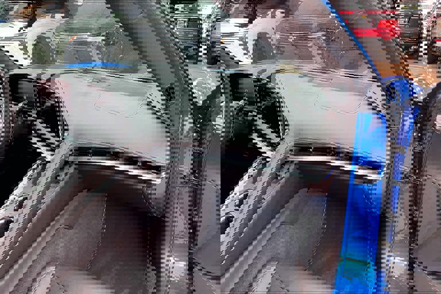 Used 2026 Chevrolet Corvette Stingray Coupe w/ 1LT image 34